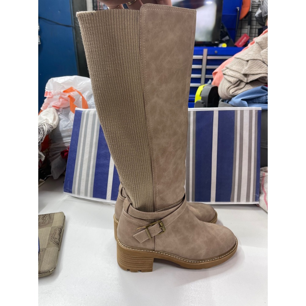 Hey Girl by Corkys Taupe Knee High Sweater Back Lug Sole Boots Size 8